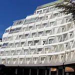 Montblanc & Zona Baja Apartamento *
